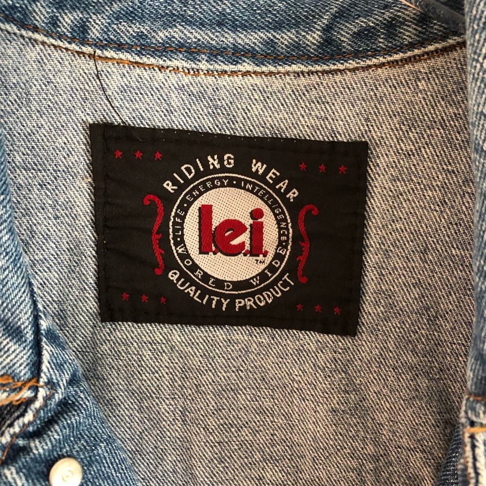 Vintage 90’s L.e.i flower embroidered jean jacket - Picture 3 of 6